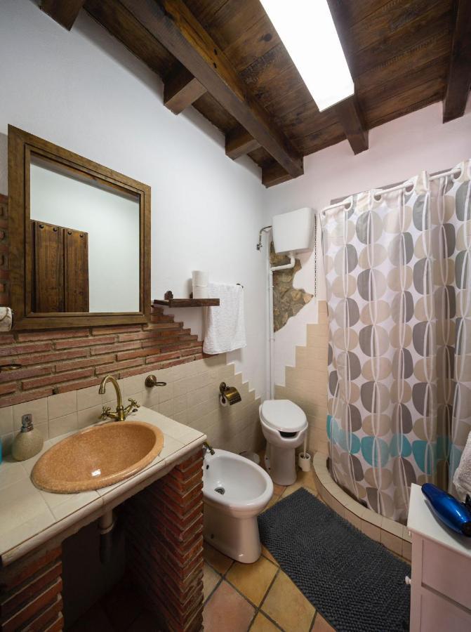 La Pedriza Del Serval Montefrio Exterior photo